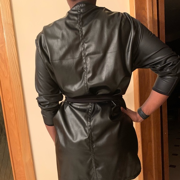 Black Jacket - Picture 3 of 3